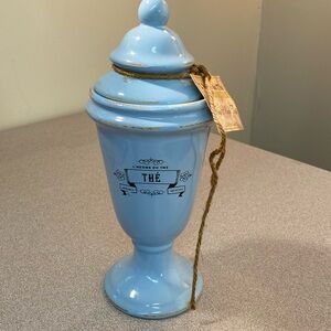 L’ Heure du The’ Tea Canister. City of London